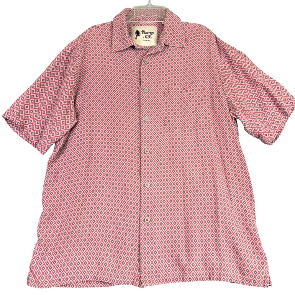 Vintage Silk Large Red Geometric Diamond 100% Silk Button Down Camp Shirt Casual